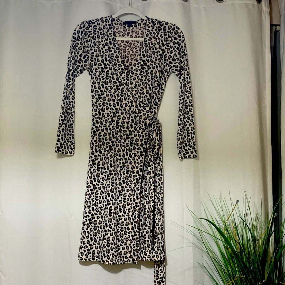 Banana Republic full leopard print wrap dress, petite XS